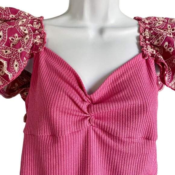 Bunulu Pink Ribbed Textured Top with Detailed Short Sleeves Women's Small - Picture 3 of 11